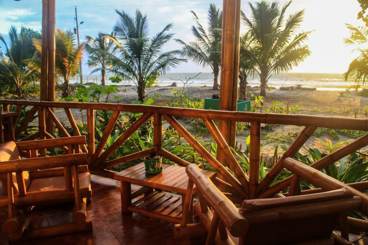Seaside Garden Ecolodge Mompiche Buitenkant foto